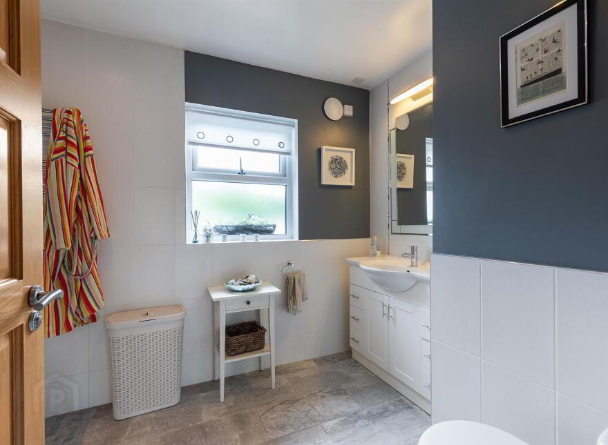 42 Magherahamlet Road, Ballynahinch, BT24 8PZ