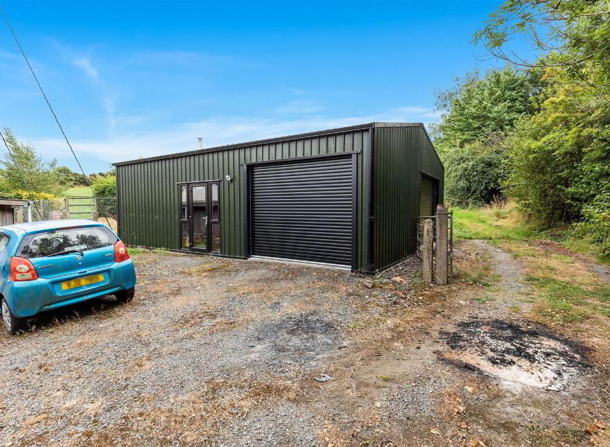 42 Magherahamlet Road, Ballynahinch, BT24 8PZ