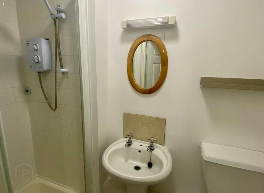 Apartment 511 River Towers, Shanakiel, T23VX24