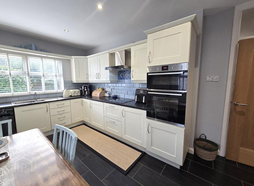 5 Eagry Park, Bushmills, BT57 8AD