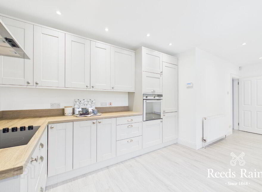 76 Kesh Road, Maze, Lisburn, BT27 5RR