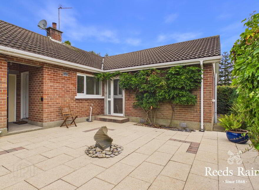 76 Kesh Road, Maze, Lisburn, BT27 5RR