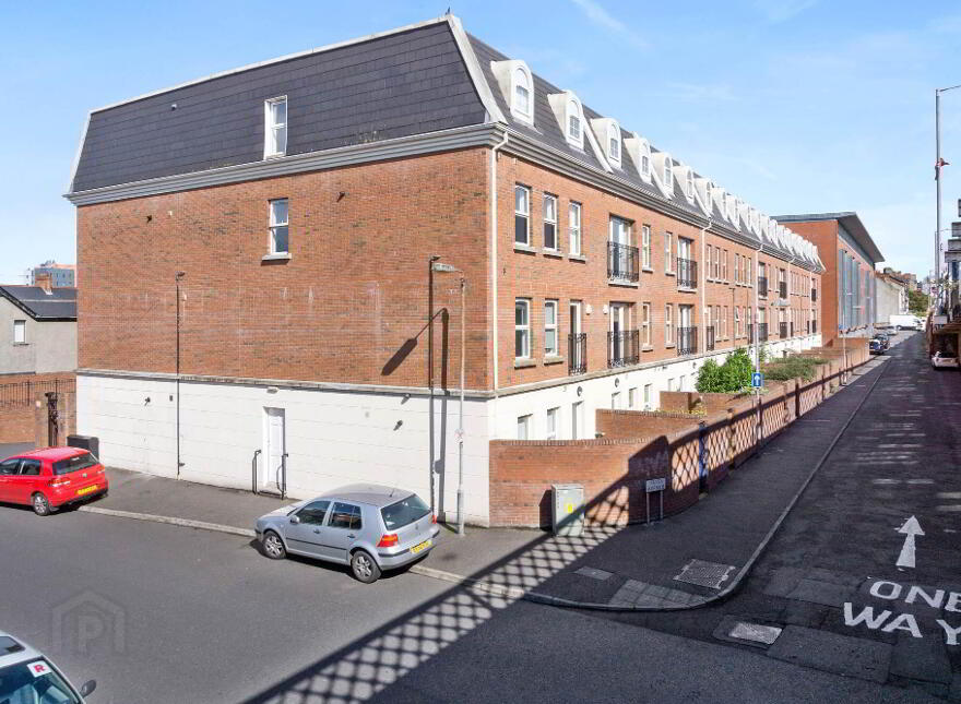 16 Ashley Courtyard, 1a Fane Street, Belfast, BT9 7JS