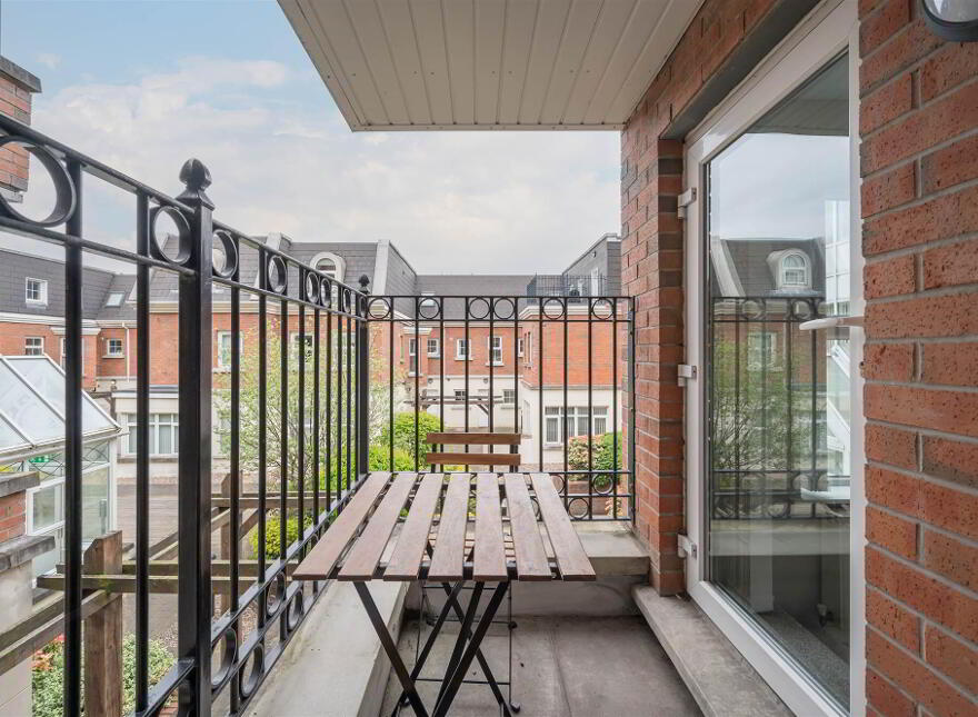 16 Ashley Courtyard, 1a Fane Street, Belfast, BT9 7JS