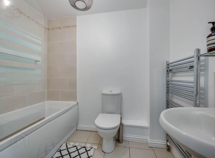 16 Ashley Courtyard, 1a Fane Street, Belfast, BT9 7JS