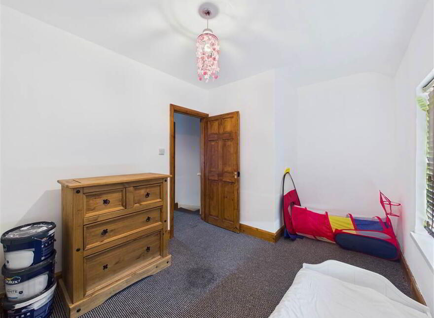 43 Beechmount Crescent, Belfast, BT12 7NJ