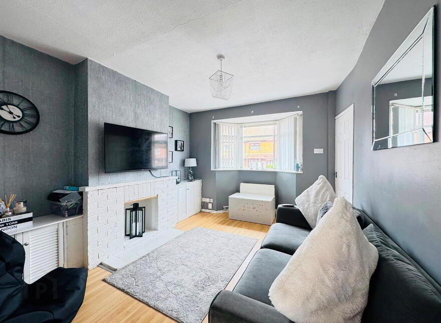 33 Veryan Gardens, Whitewell Road, Newtownabbey, BT36 7HG