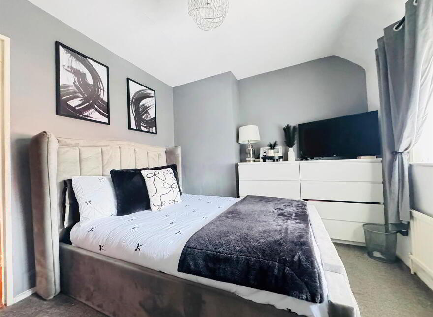 33 Veryan Gardens, Whitewell Road, Newtownabbey, BT36 7HG