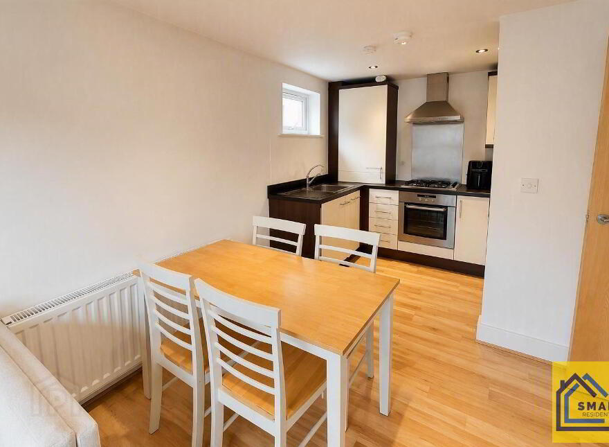 Apt 5 Strand Central, 27 Hillfoot Street, Belfast, BT4 1JL