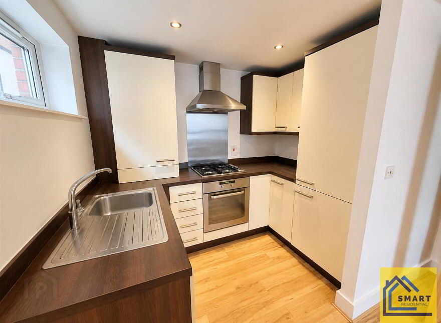 Apt 5 Strand Central, 27 Hillfoot Street, Belfast, BT4 1JL