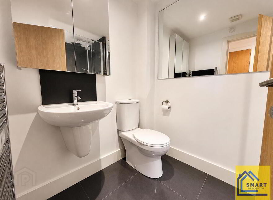 Apt 5 Strand Central, 27 Hillfoot Street, Belfast, BT4 1JL