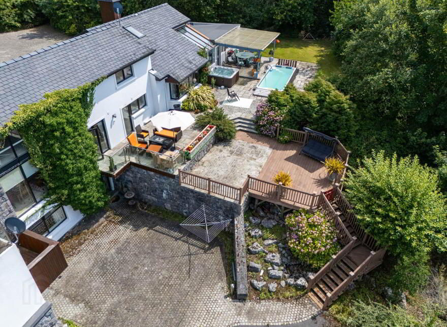 Annaghdown Lodge, Eanach Dhúin, H91DXR5