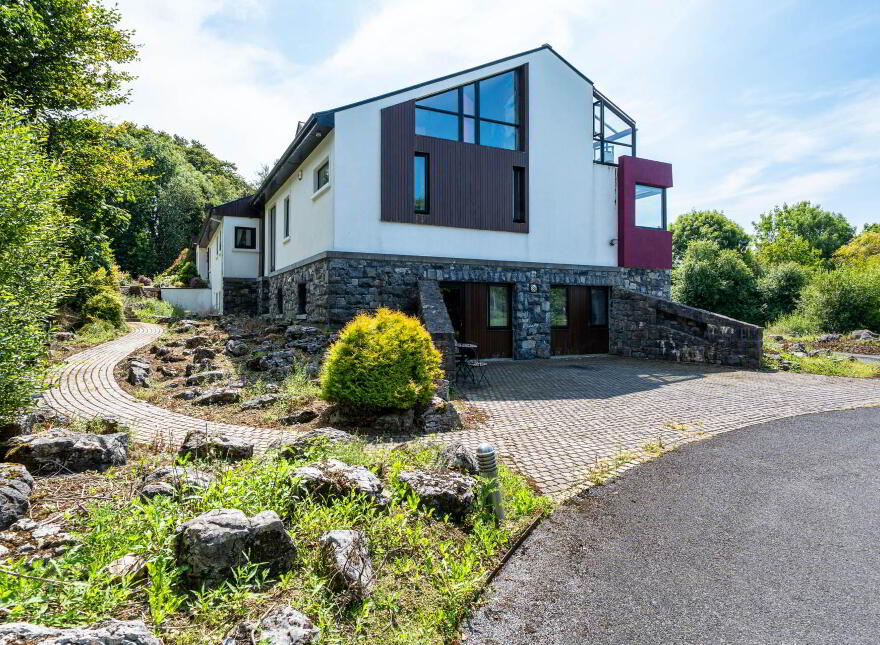 Annaghdown Lodge, Eanach Dhúin, H91DXR5