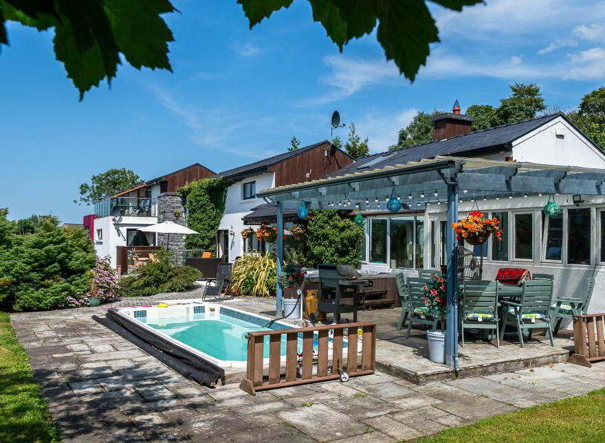 Annaghdown Lodge, Eanach Dhúin, H91DXR5