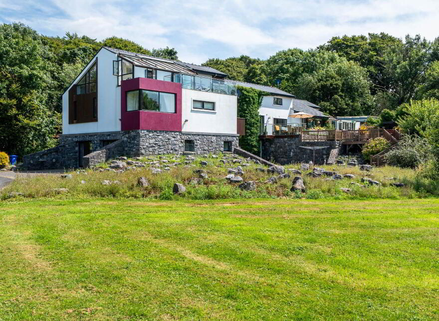 Annaghdown Lodge, Eanach Dhúin, H91DXR5