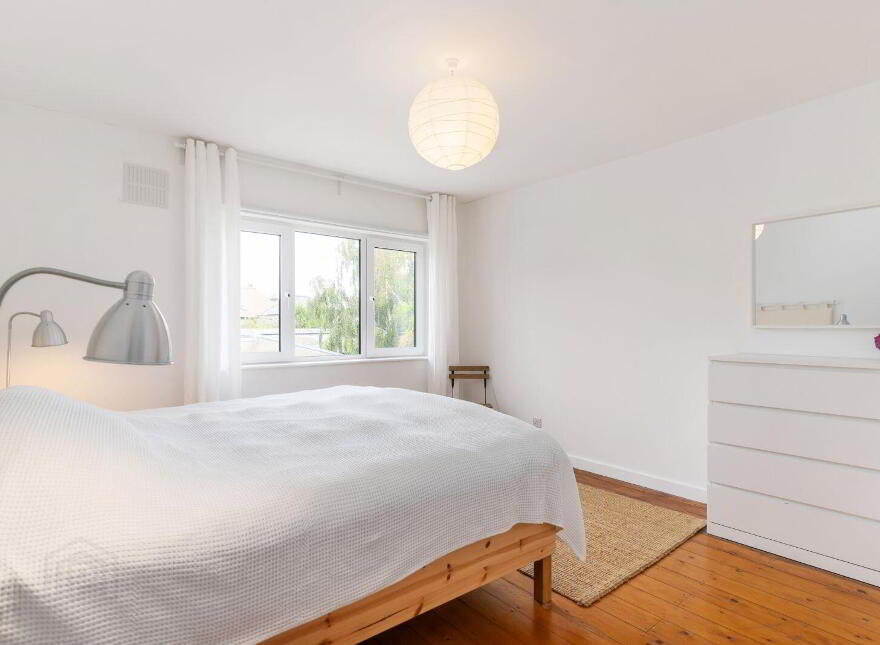 2 Strand Mews, Lea Road, Sandymount, Sandymount, D04VX88