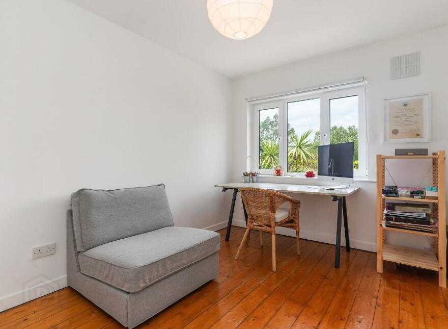 2 Strand Mews, Lea Road, Sandymount, Sandymount, D04VX88