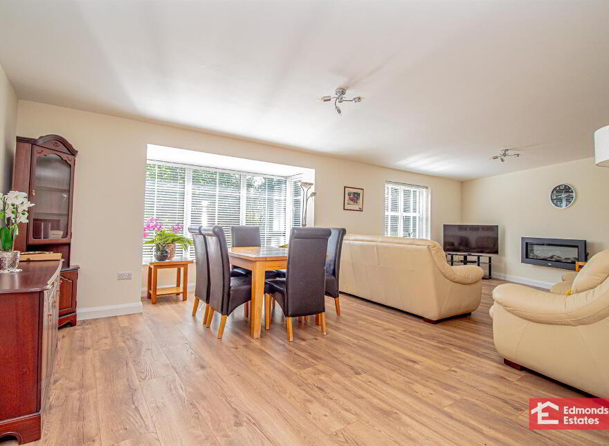 Highgrove, 43 Dans Road, Ballymena, BT42 2NA