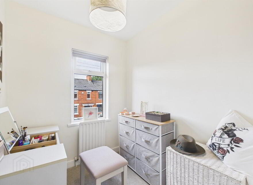 15 Connsbrook Park, Belfast, BT4 1NF