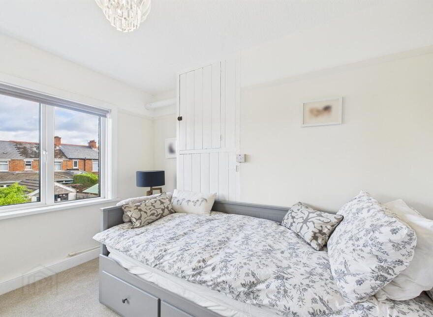 15 Connsbrook Park, Belfast, BT4 1NF