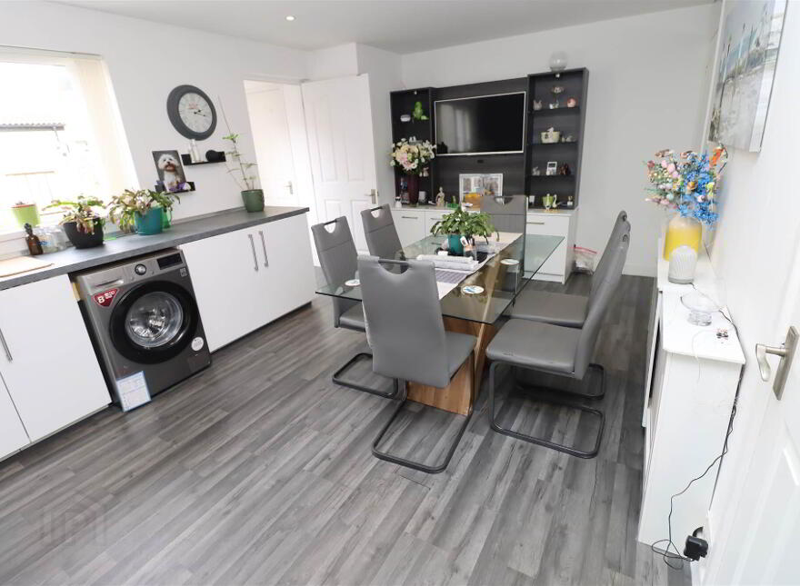 3 Longstone Drive, Dundonald, Belfast, BT16 2EB