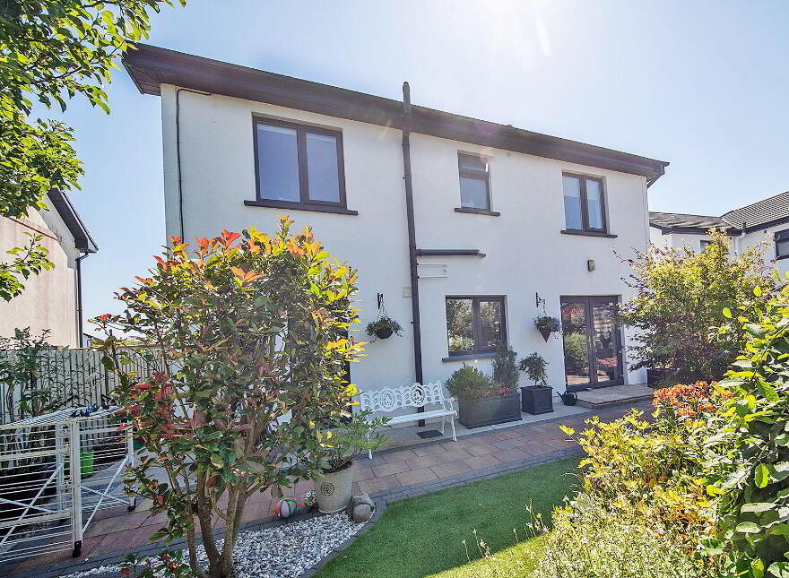 10 Waterside, Dungarvan, X35TY40