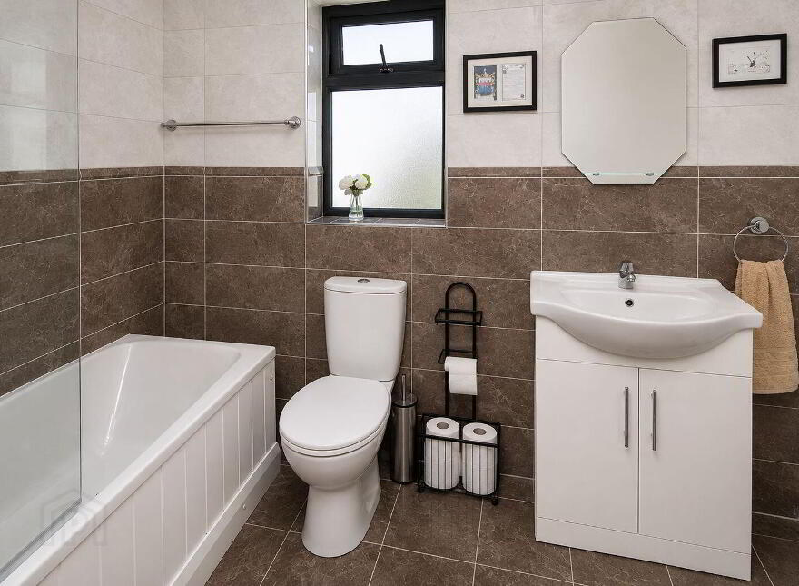 10 Waterside, Dungarvan, X35TY40