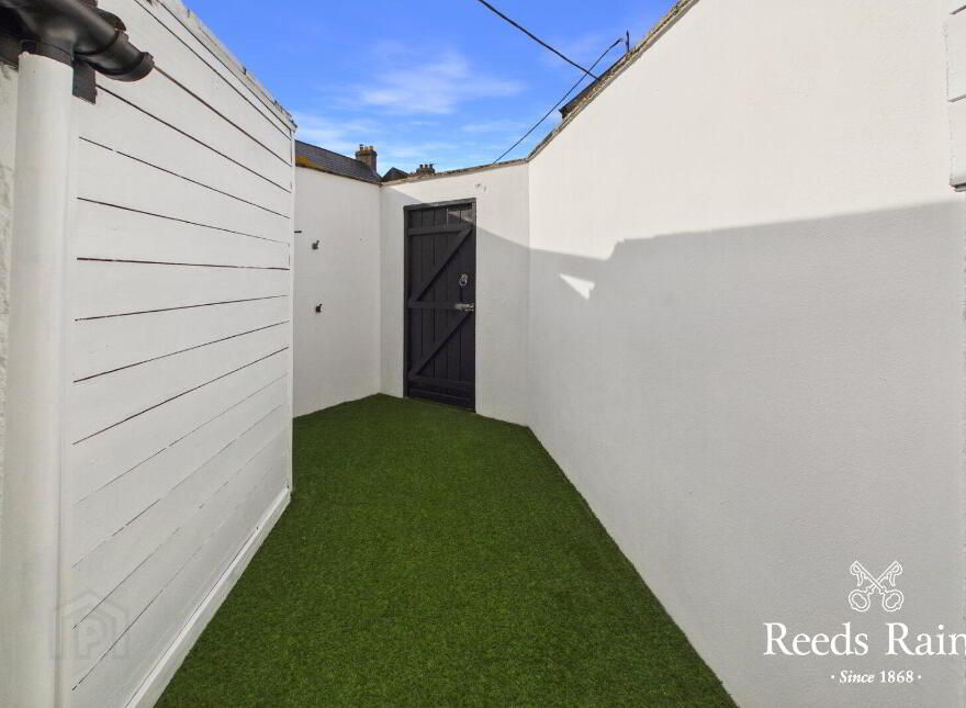 27 Belfast Road, Bangor, BT20 3PW