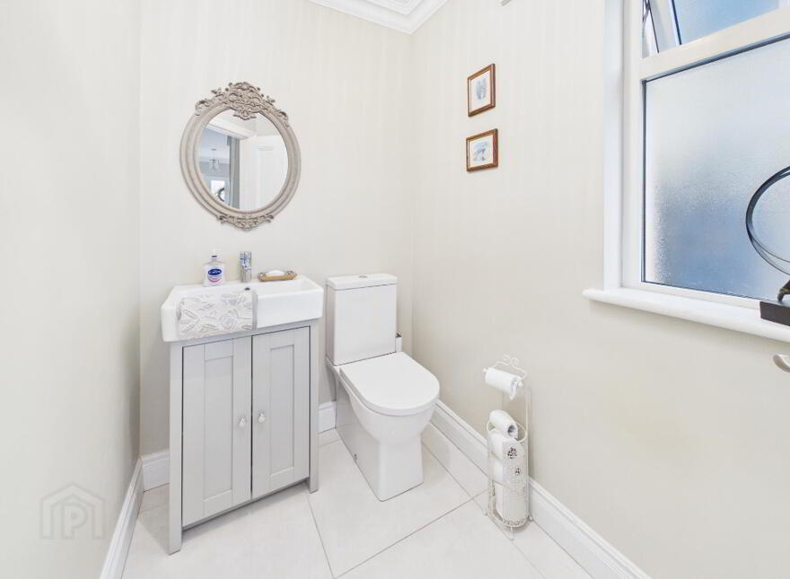 27 Farnamurray Close, Nenagh, E45K540
