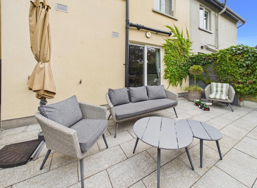 27 Farnamurray Close, Nenagh, E45K540