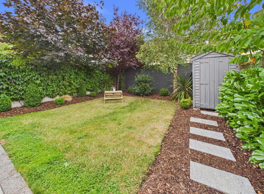 27 Farnamurray Close, Nenagh, E45K540