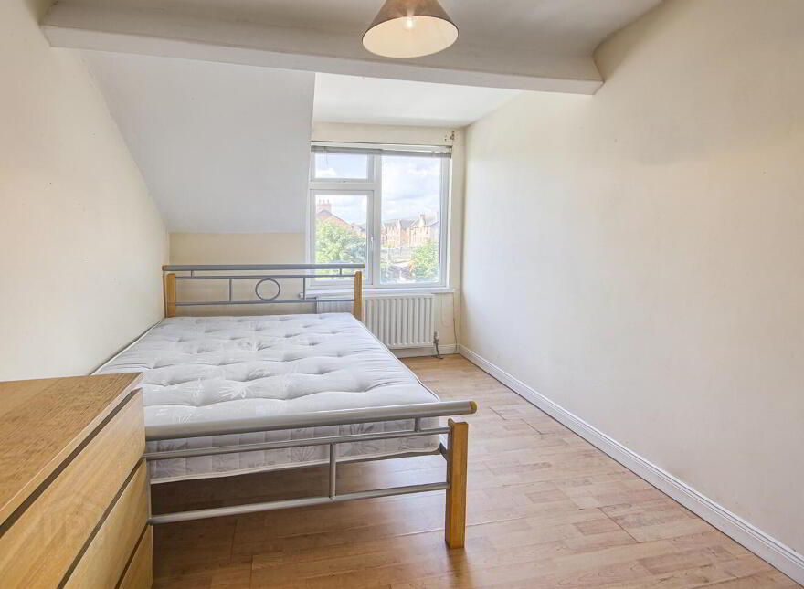150 Ormeau Road, Belfast, BT7 2EB