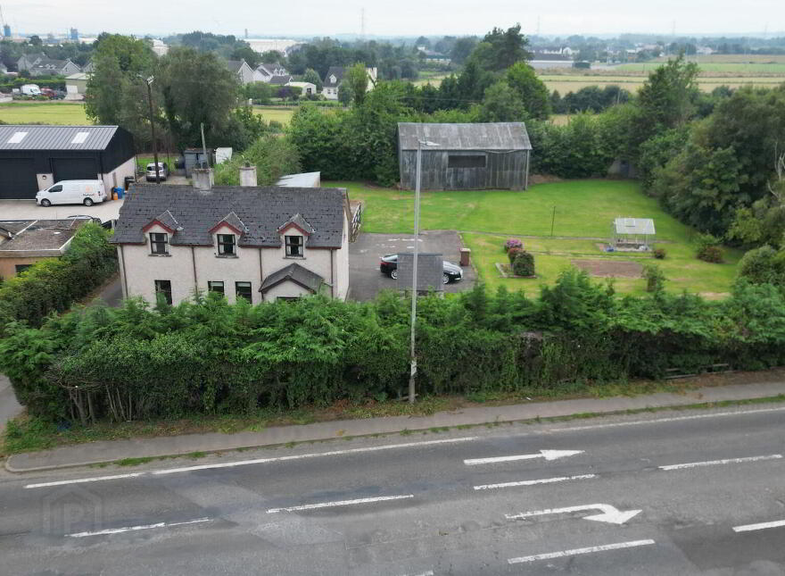 68 Hillhead Road, Toomebridge, BT41 3SP