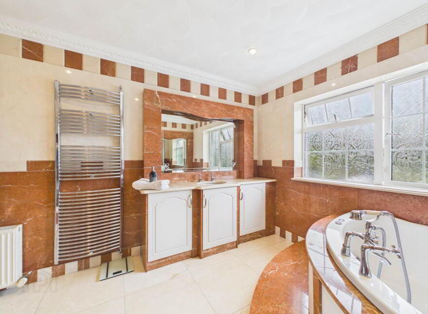 Cregmore House, Ballyknock, Carrick-On-Suir, E32T263