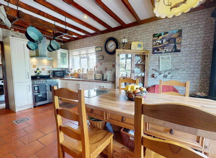 Thorndale, Coolree, Y35PNT3