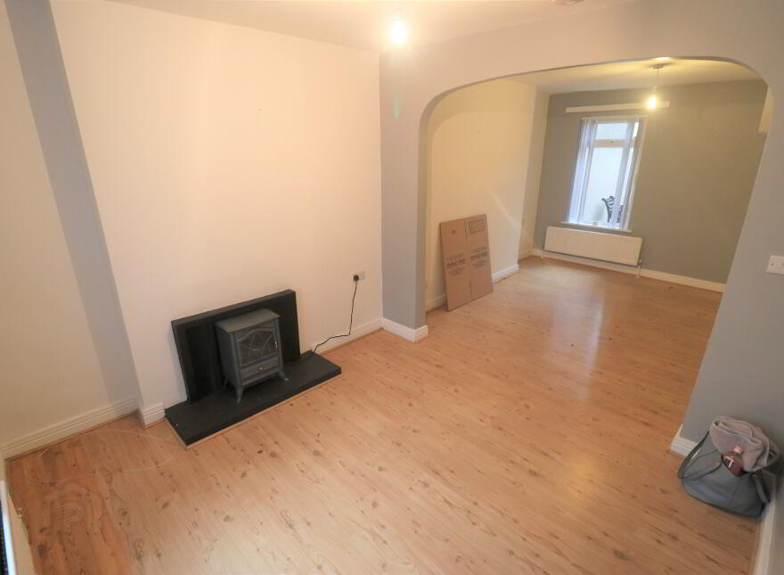 45 Moat Road, Ballymena, BT42 4DA