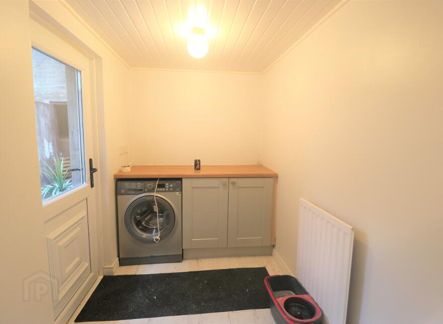 45 Moat Road, Ballymena, BT42 4DA