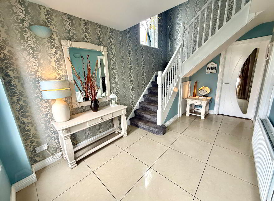 63 Thornhill Park, Derry, BT48 8PB