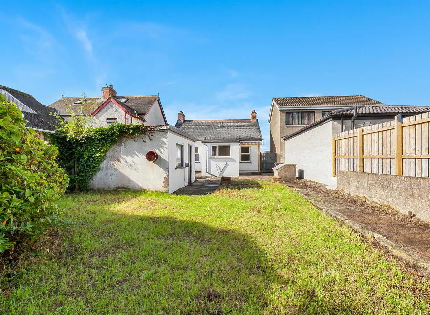 176 Rashee Road, Ballyclare, BT39 9JB