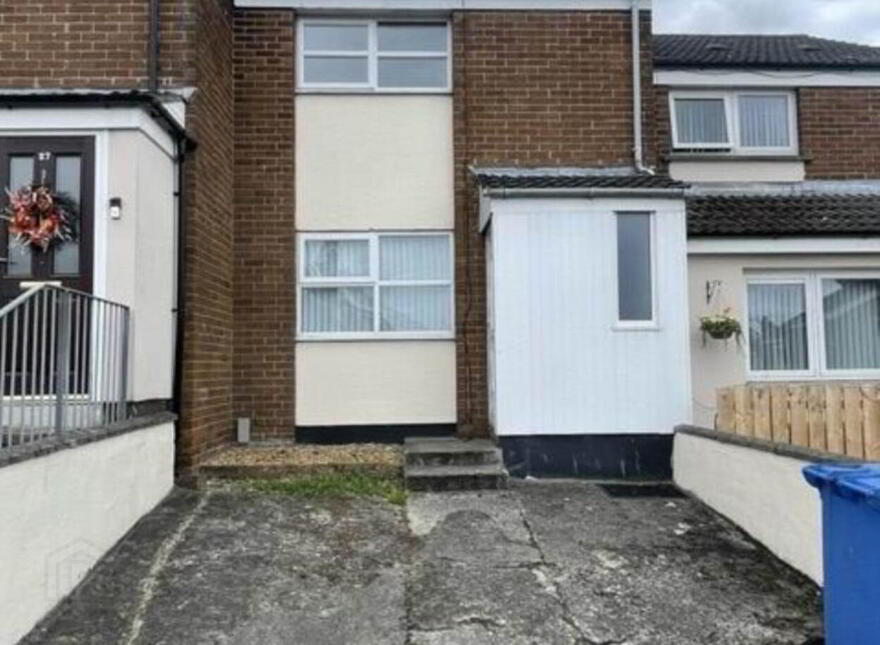 25 Langley Road, Ballynahinch, BT24 8BZ