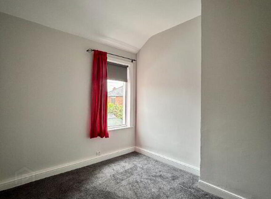 2 Ravenhill Parade, Belfast, BT6 8NU