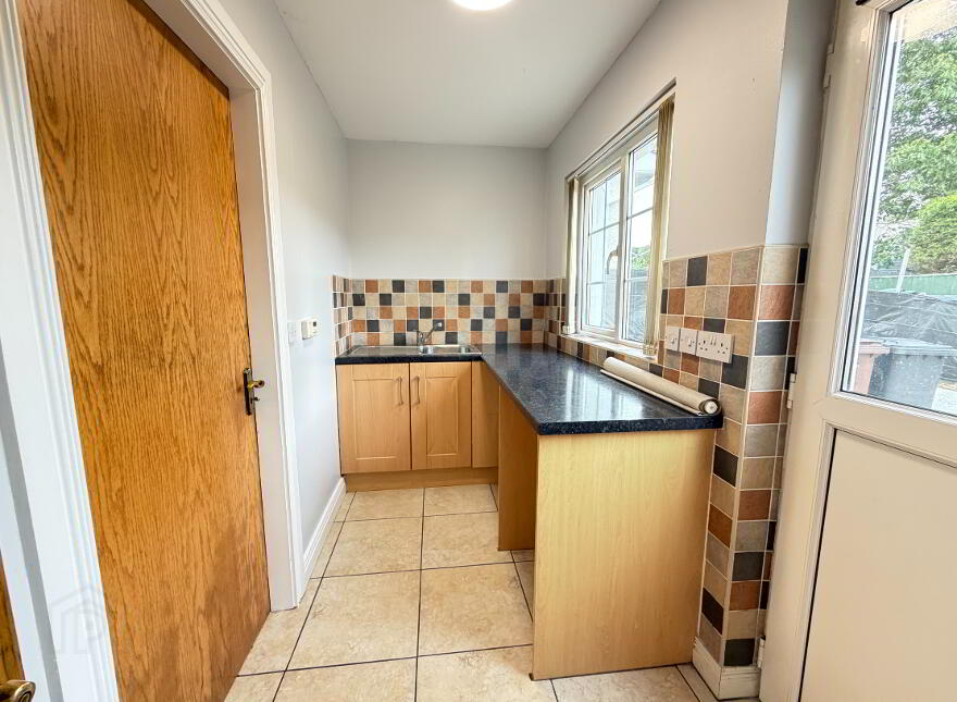17 Foxhill, Old Cullybackey Road, Ballymena, BT43 5JB