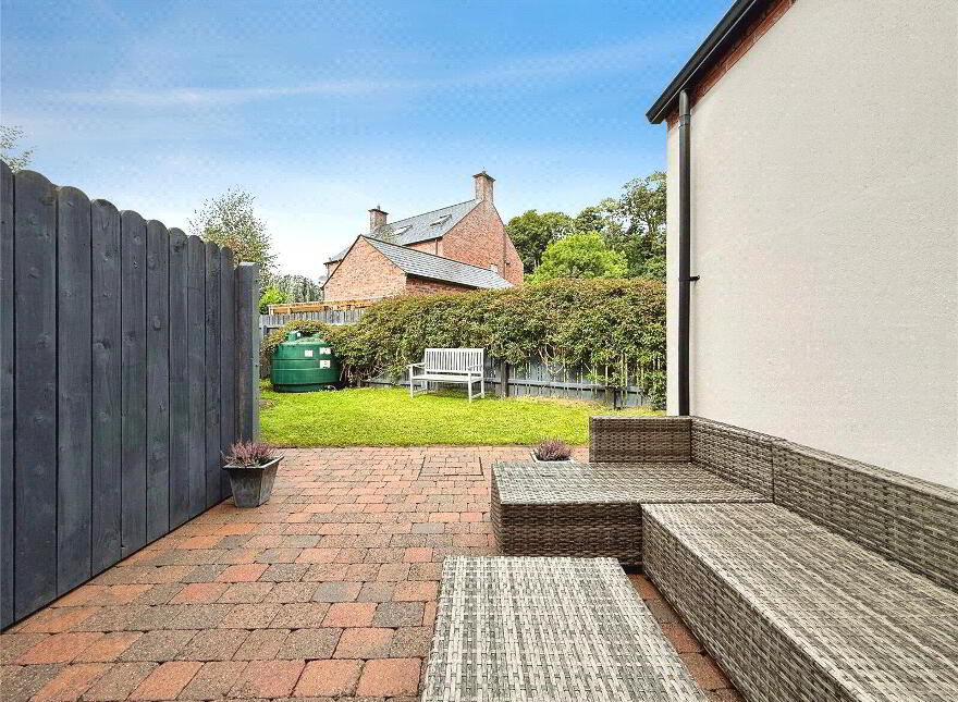 22 Broagh Village, Castledawson, BT45 8FD