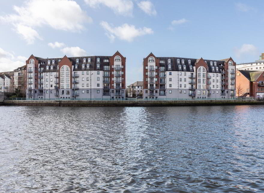66 St Johns Wharf, 1-3 Laganbank Road, Belfast, BT1 3LT