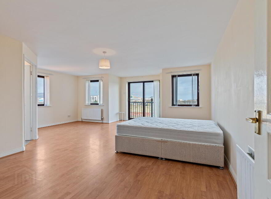 66 St Johns Wharf, 1-3 Laganbank Road, Belfast, BT1 3LT