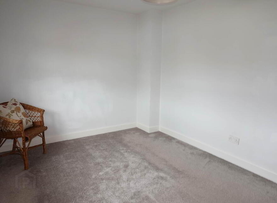 32 Harryville Street, Maguiresbridge, Enniskillen, BT94 4QX
