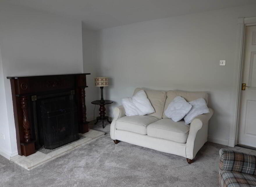 32 Harryville Street, Maguiresbridge, Enniskillen, BT94 4QX