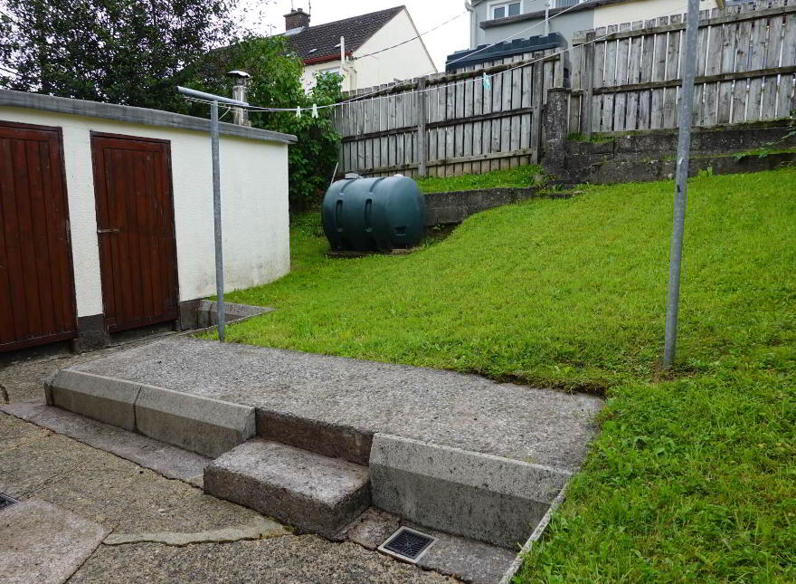 32 Harryville Street, Maguiresbridge, Enniskillen, BT94 4QX