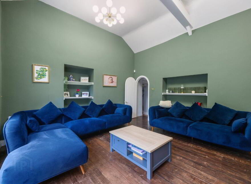 30 Ballycoan Road, Belfast, BT8 8LL