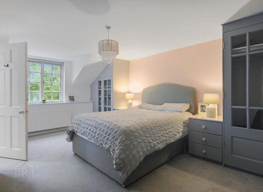 30 Ballycoan Road, Belfast, BT8 8LL